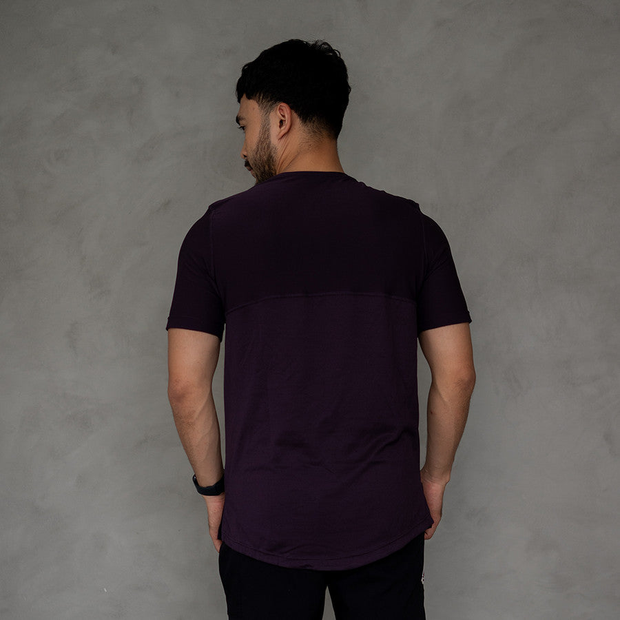 EPOC Versatile V-neck Tee Deep Purple - Kaos EPOC Kerah V Ungu Gelap