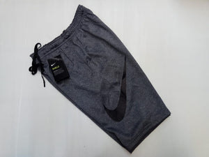Gym shorts below the knee with durable Dryfit material